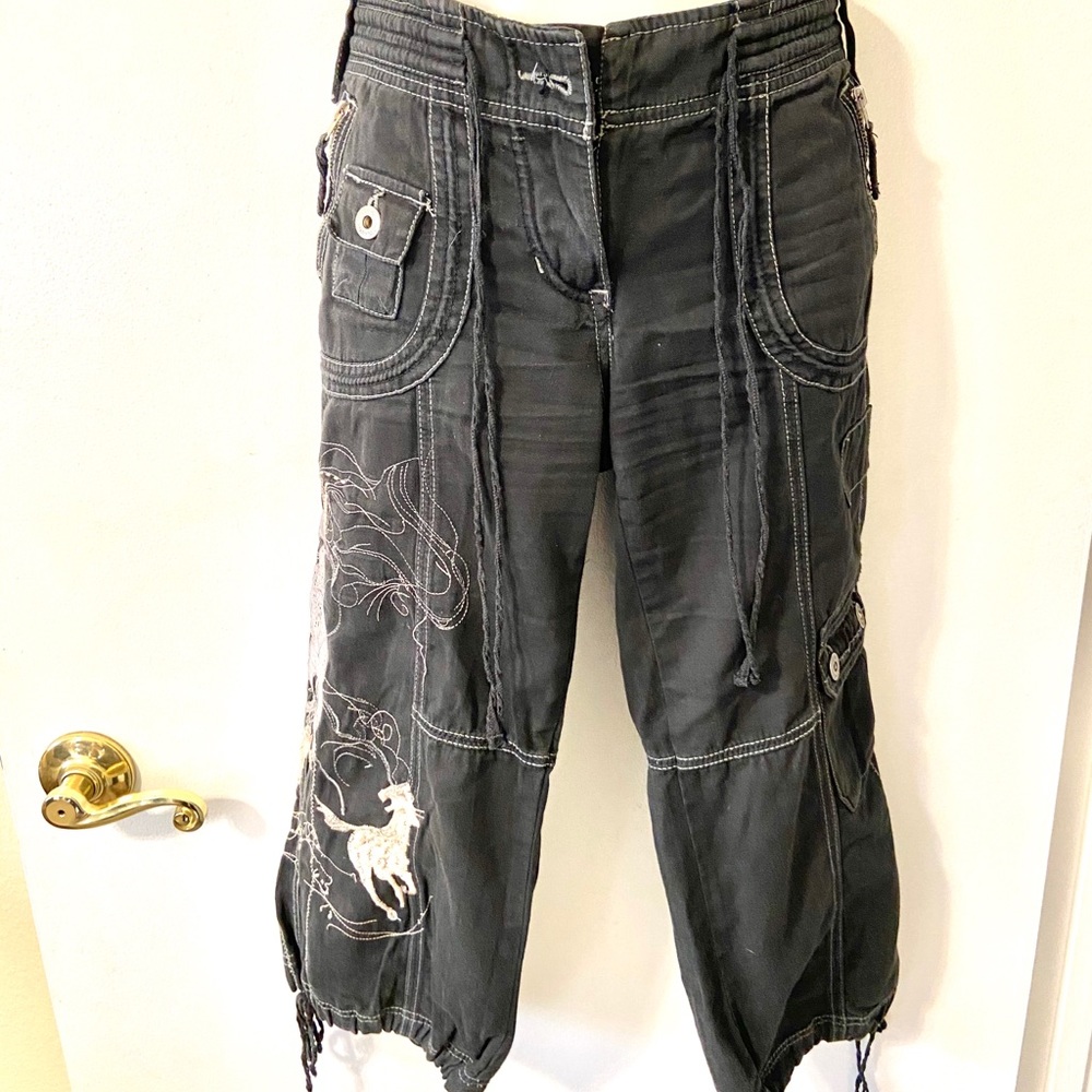 Miss Me Black Cargo Pants w Embroidered Horses